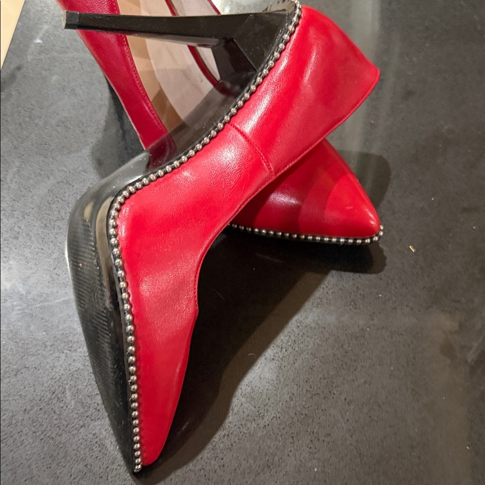 Baldinini Scarlet Pointed Heels - Picture 2 of 6